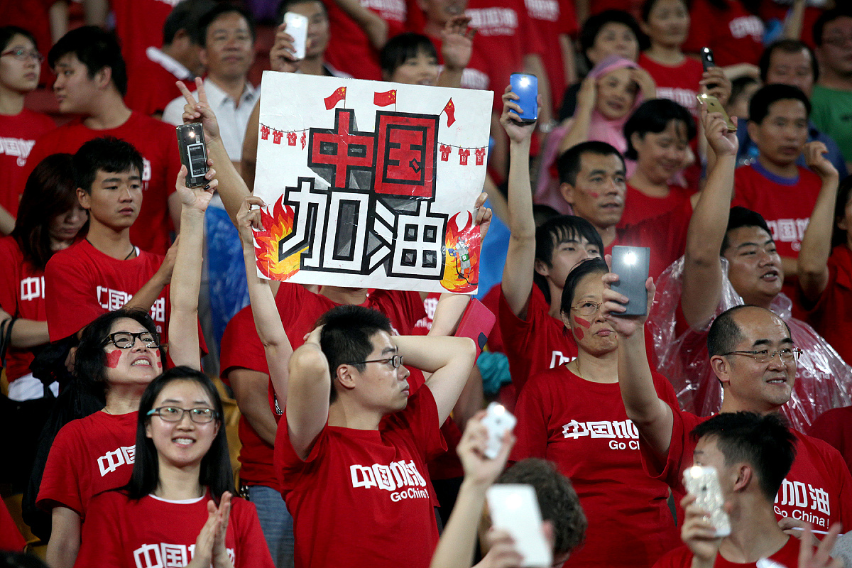 澳亚国际平台-包含关键时刻球员发挥出色，带领球队赢得胜利的词条